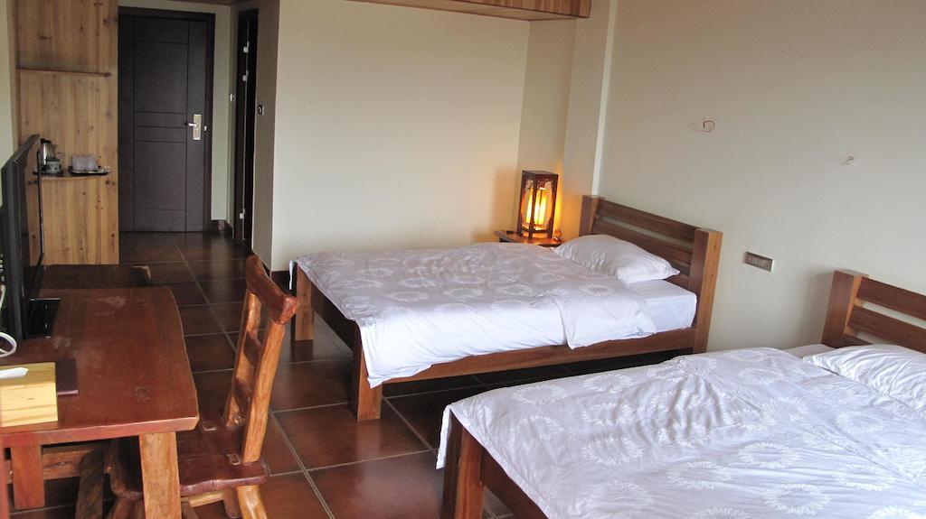 Longji Holiday Hotel Longsheng Room photo